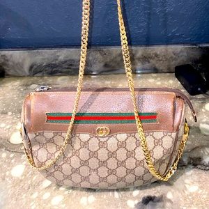 Vintage Gucci crossbody